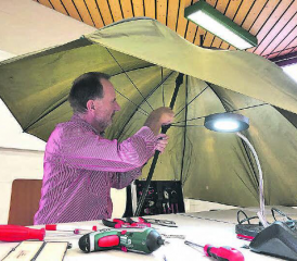 Fast alles lässt sich reparieren. Bringen Sie defekte Sachen nach Schöftland ins Repair Café. (Bild: zVg.)