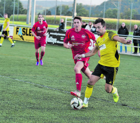 Gränichens Sturmspitze Kürsat Kiybar erzielte gegen Bremgarten das Tor zum 2:0. (Bild: Roland Jaus)