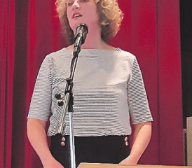 Karin Härry sprach am Frauenfrühstückstreffen zum Thema «Himmelblau ist mein Alltagsgrau». (Bild: zVg.)