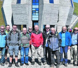 Die Männerriege des STV Gontenschwil reiste an seiner Turnfahrt ins Mendrisiotto, mit dem Ziel Monte Generoso. (Bild: zVg.)