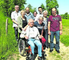 Mitten im Obstgarten: Ein Erinnerungsbild von der Suhren, speziell geschossen für Vater Jean-Jacques Bergdolt. (Bilder: st.)