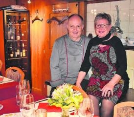 Eine Ära geht zu Ende: Beatrice Cathrein und Hanspeter Thomi verabschieden sich Anfang April von ihren Gästen im Gasthaus Trolerhof in Menziken. (Bild: hg.)