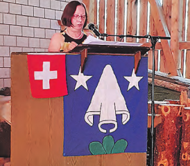 Aloisia Volmering sprach über Unterschiede zwischen der Schweiz und ihrem Heimatland (Bild: zVg.)