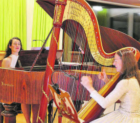 Stimmungsvolles Konzert des Duo Praxedis für den guten Zweck «Pink Sound - Musik gegen Brustkrebs» (Bild: grh)