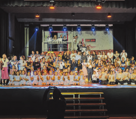 Rund 150 Mitwirkende am Turnerabend des Gränichen STV sorgten auf der Bühne für Action. (Bild: zVg.)