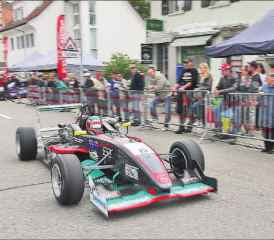 Das Bergrennen Reitnau zieht viele Begeisterte an: Jetzt dürfen am Sonntag die Läden auch geöffnet sein. (Archivbild: Remo Conoci)