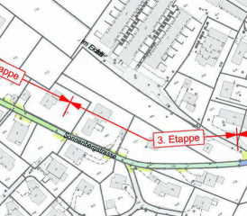 Die Arbeiten an der Sonnenbergstrasse werden in fünf Etappen eingeteilt. Bis November 2024 sollten die Werkleitungsarbeiten abgeschlossen sein und die Tragschicht ist eingebaut. Der Deckbelagseinbau wird erst zuletzt, im Juni oder Juli 2025 auf der gesamten Länge eingebaut. (Bild: zVg.)