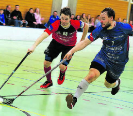 Der Reinacher Jens Jörn Sommerhalder (rechts) setzt sich in der Meisterschaft mit seinem Team erfolgreich durch. (Archivbild: Roland Jaus)