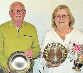 Seit 25 Jahren aktiv dabei: Daisy und Werner Gloor. Nicole war leider abwesend. (Bild: Frieda Steffen)