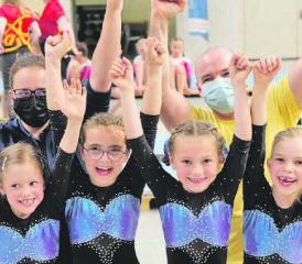 Grosse Freude: Junge Geräteturnerinnen am Grätu-Cup 2021. (Bild: zVg.)