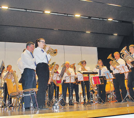 Die Musikgesellschaft Zetzwil schenkte ihrem Publikum einen abwechslungsreichen Konzertabend. (Bilder: hh.)