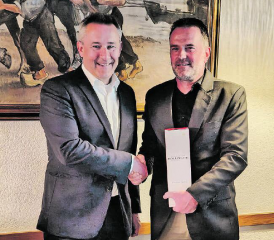 Die beiden EDU-Grossräte (v.l.n.r.) Martin Bossert und Rolf Haller sind ein eingespieltes Team. (Bild: zVg.)