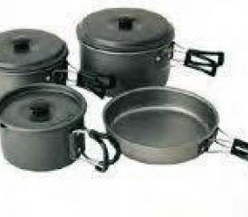 Camping-Pfannenset Kompaktes und robustes Pfannenset aus eloxiertem Aluminium mit praktischer Aufbewahrungstasche.