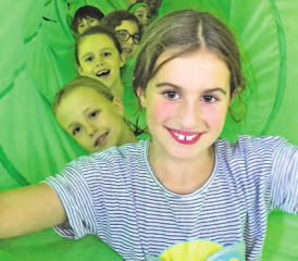 Mehr als sechzig Schülerinnen der Ballett- und Tanzschule Regina Buchli stehen am 3. und 4. November auf der Löwensaal-Bühne. (Bild: zVg.)