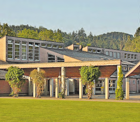 Die Wynenschulanlage in Oberkulm: Die Stimmberechtigten zeigten sich damit einverstanden, dass diese Schulanlage in Zukunft der Kreisschule AargauSüd angehören soll. (Bild: zVg.)