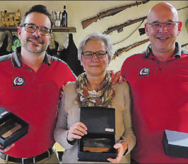 Neue Ehrenmitglieder des Schützenvereins Oberkulm: (v.l.n.r.) Patrick Speck, Eveline Hunziker und Steve Baumann. (Bild: zVg.)