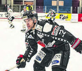 Stürmer Nicolas Moldovanyi verletzte sich am Finger. (Bild: Roland Jaus)