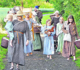 Das Leben im Hochmittelalter: hautnah zu erleben jeweils an den Wochenenden im Juli auf Schloss Hallwyl. (Bild: zVg.)