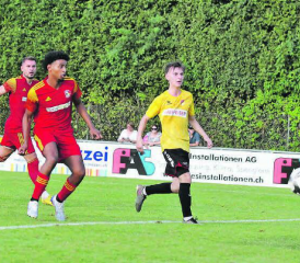 Beeindruckender Einstand beim SC Schöftland: Nach seiner Einwechslung in der 65. Minute, gelangen Amanuel Efson zwei Treffer und ein Assist. (Bild: Otto Lüscher)