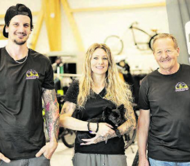 Ein starkes Team: Die Inhaber von «District 12», die sich mit Rolf, Sandy und Jonny vorstellten, während desErzähltal-Anlasses am Samstag. (Bilder: Dominique Rubin)