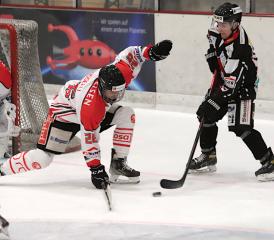 Kevin Boschung gelang gegen die GDT Bellinzona der erste Reinacher Führungstreffer der Saison. (Bild: Remo Conoci)