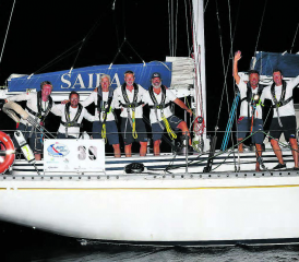 Freude herrschte nach der Zieleinfahrt in Rodney Bay am 6. Dezember 2023 um 04.27 Uhr. (Bilder: zVg.)