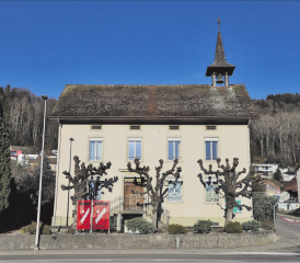 Im Gemeindehaus Leimbach sind zwei Ratssitze frei. Für die Ersatzwahl für den Sitz von Thomas Hunziker am 8. März haben sich keine Kandidierenden gemeldet, die Ersatzwahl für den Sitz von Benno Woodtli findet voraussichtlich am 14. Juni 2026 statt. (Bilder: Remo Conoci/zVg.)