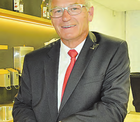 Er wird sich wohl nur kurz zurücklehnen: Daniel Lüscher ist nach wie vor voller Pläne rund um die Entwicklung der Raiffeisenbank.