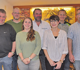 Der Vorstand des Schwingklubs Kreis Kulm ist wieder komplett besetzt: (v.li.) Hanspeter Lüscher, Simon Barmettler, Sonja Riesen, Martin Leutwyler, Tamara Reidy, Patrick Bühlmann und André Bergmann. (Bild: wr)