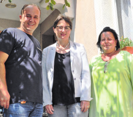 Franziska Roth zu Besuch im Menziker Sternen: Die Regierungsrätin, flankiert von der Leiterin Ute Fritzsch und Boban Petkovic. (Bilder: mars)