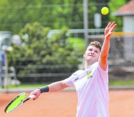 Teufenthals Captain Patrik Hartmeier strebt mit seinem Team den Ligaerhalt in der Nati B an.