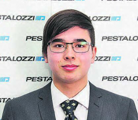 Fabian Cvetko aus Zetzwil hat für seinen hervorragenden Lehrabschluss als Konstrukteur EFZ den Pestalozzi Stiftepriis 2022 erhalten. (Bild: zVg.)