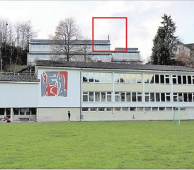 Bauprofile trotz Volks-Nein: Es hat aber alles seine Richtigkeit, denn Baugesuch und Vertrag mit der Swisscom sind zwei unterschiedliche Verfahren. (Bild: Remo Conoci)