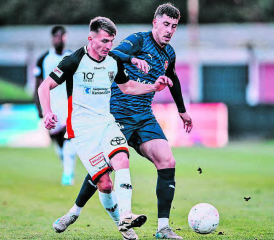 Solide Leistung aller Aarauer Akteure: Marcin Dickenmann (l.) setzt sich gegen den Vaduzer Jonathan De Donno durch. (Bild: zVg.)