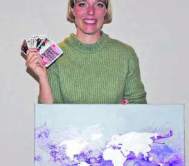 Sandra Häfeli, ehemalige Präsidentin der Damenriege Staffelbach wurde zum Ehrenmitglied ernannt. (Bild: zVg.)