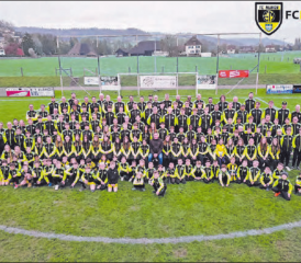 Geben alles, damit die Tradition zurückkehren kann: Die Mitglieder des FC Muhen freuen sich auf das Fest. (Bild: zVg.)