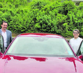 Unterwegs mit dem Verkehrsverein Birrwil: Ronny Spiegelberg und Monique Ernst. (Bild: grh)