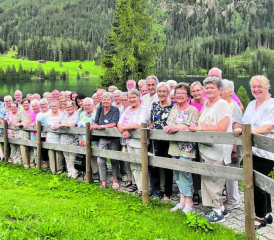 Ein Erinnerungsbild der unvergesslichen und erlebnisreichen Seniorenferien in Davos. (Bild: zVg.)