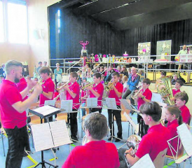 Für Begeisterung sorgte der Auftritt der Jungbläsergruppe «Furioso». (Bild: zVg)