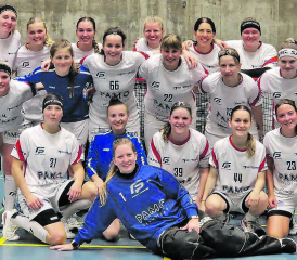 Mit einem Sieg nach Hause gefahren: Gegen den UHC Tigers Härkingen-Trimbach holte sich das Damenteam vom UHC Lok Reinach einen 3-Punkte-Sieg – und was für einen. (Bild: zVg.)
