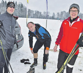 Testeten neue Skis und die Loipe: Ein Dreierteam vom STV Holziken freute sich auf das Vergnügen im Schnee.