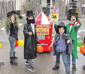 Alle machten sie mit: Der virtuelle Umzug stiess bei den kleinen und grossen Fasnächtlern auf offene Ohren. (Bilder: zVg.)