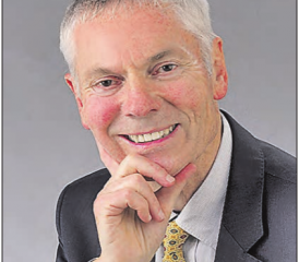 Autor Silvio Bircher befasst sich mit der Geschichte der Aargauer Politlandschaft. (Bild: zVg.)