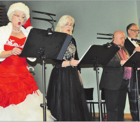 Vier Stars in Aktion (v.l.): Barbara Buhofer, Cornelia Krättli, Max von Lütgendorff und Julian Tovey. (Bilder: Frieda Steffen)