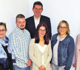 Die Kreisschulpflege aargauSüd (v.l.): Barbara Heiz, Zetzwil (Ressort Qualität), Jannik Steiner, Reinach (Infrastruktur), Manuel Leumann, Beinwil am See (Vize-Präsident, Finanzen), Christina Camadini, Unterkulm (Präsidentin), Monika Bruderer, Leimbach, (Personal), Jeannette Bentele, Menziken (Soziales). Es fehlt Deborah Beyrouthy, Oberkulm (Kommunikation).