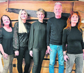 Der Vorstand des Vereins Regionales Alterszentrum Schöftland sieht sich als «persona non grata»: (v.l.) Andrea Hassan, Bettina Bossard, Monika Burgherr (Präsidentin), Andreas Keller (Vize), Maya Waldburger. (Bild: zVg.)