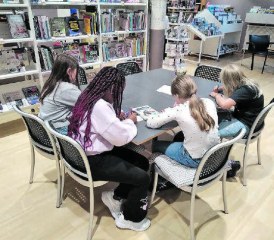 Das vielfältige Programm für Kinder fördert nicht nur die Lesefreude, sondern schafft auch unvergessliche Momente. (Bild: zVg.)