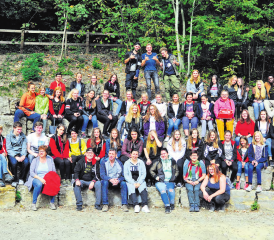 Jugendchor Seetal in Schaffhausen: 50 Chormitglieder und das Kernteam im Chorweekend. (Bild: zVg.)