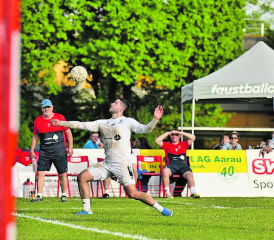 Die Oberentfelder kassieren die erste Niederlage der Saison, bleiben jedoch weiterhin an der Tabellenspitze. (Bild: Alexander Stürchler / Swiss Faustball)
