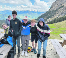 Gelungener Start ins Konfjahr: Die Konfirmanden der ref. Kirchen Menziken-Burg und Reinach-Leimbach verbrachten gemeinsame Konftage. (Bild: zVg.)